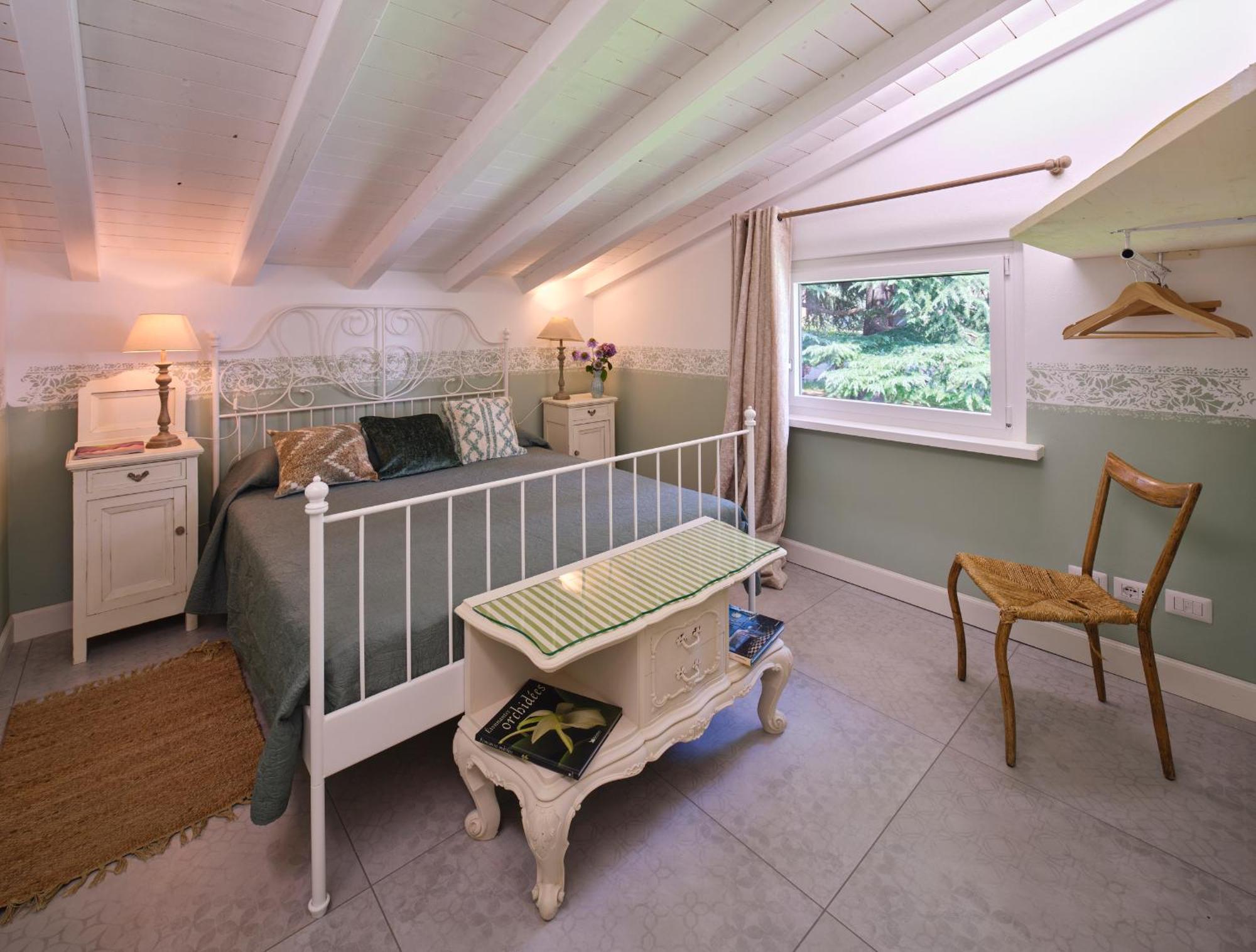 Casa Mileti Bed and Breakfast Vercurago Eksteriør billede